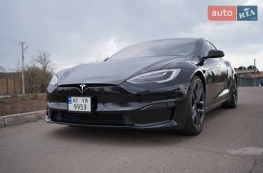Лифтбек Tesla Model S 2021 в Кривом Роге