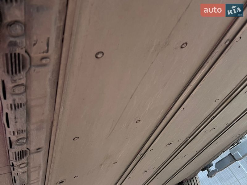 Ліфтбек Tesla Model S 2016 в Львові фото 33 Ліфтбек Tesla Model S 2016 в Львові