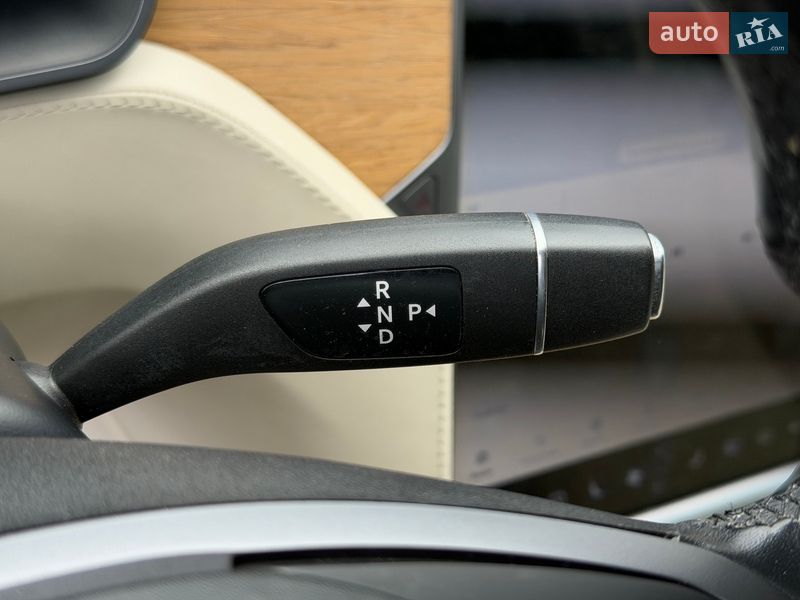 Ліфтбек Tesla Model S 2018 в Києві фото 45 Ліфтбек Tesla Model S 2018 в Києві