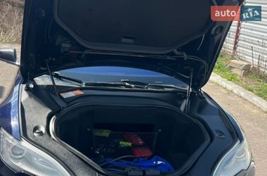 Лифтбек Tesla Model S 2014 в Ровно фото 12 Лифтбек Tesla Model S 2014 в Ровно