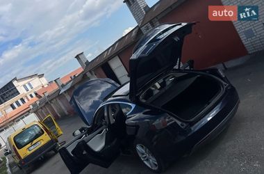 Лифтбек Tesla Model S 2014 в Ровно фото 6 Лифтбек Tesla Model S 2014 в Ровно