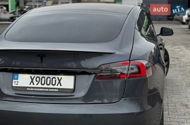 Лифтбек Tesla Model S 2019 в Днепре