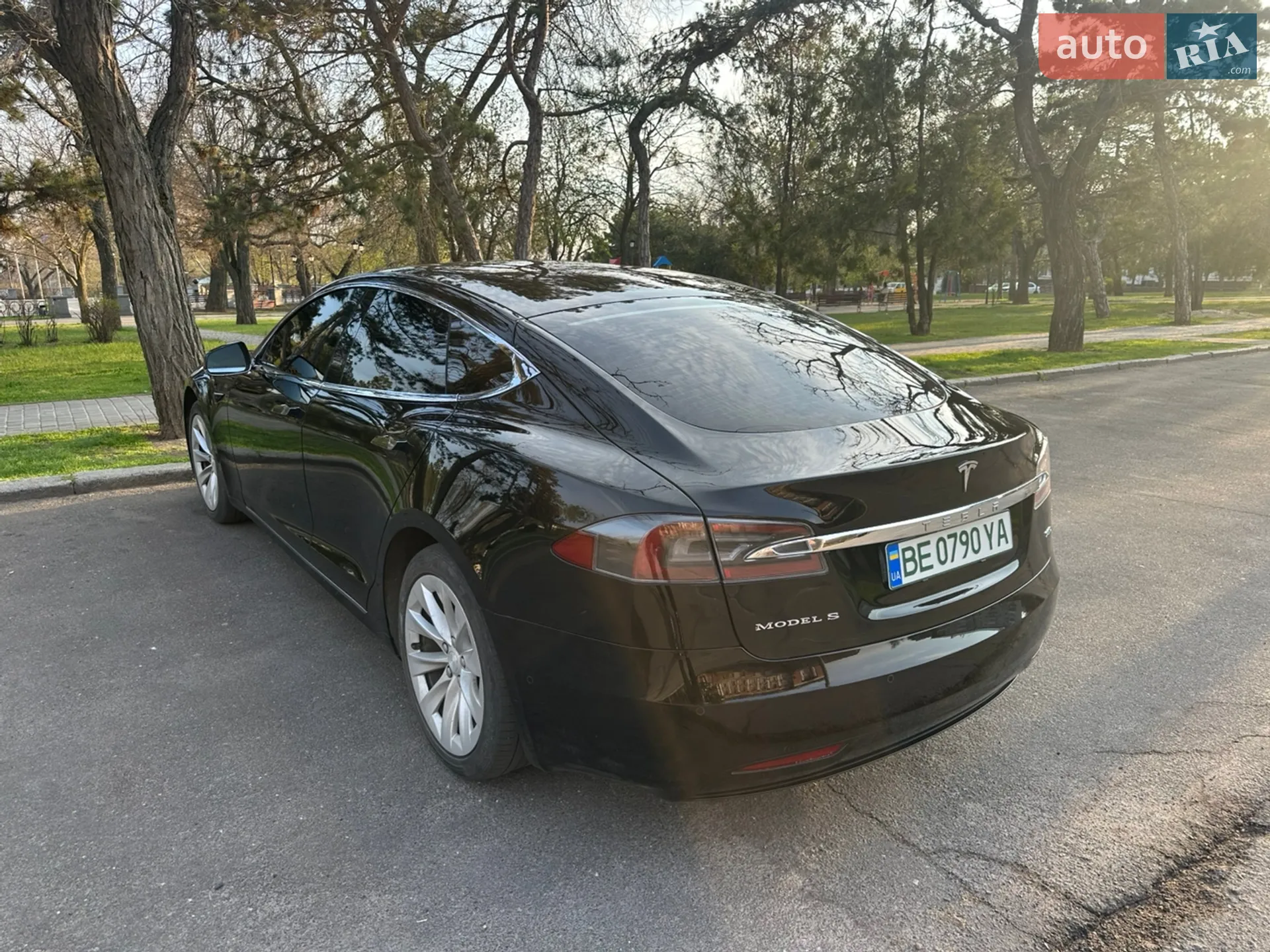 2018 Tesla Model S - мініатюра 18