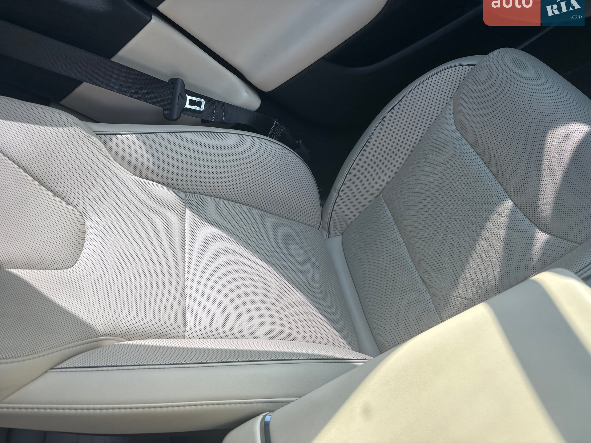 2021 Tesla Model S - мініатюра 18