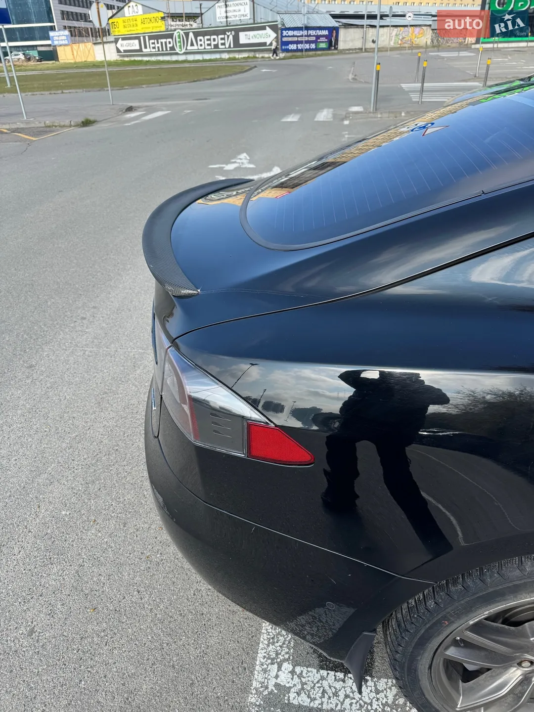 2016 Tesla Model S - мініатюра 9