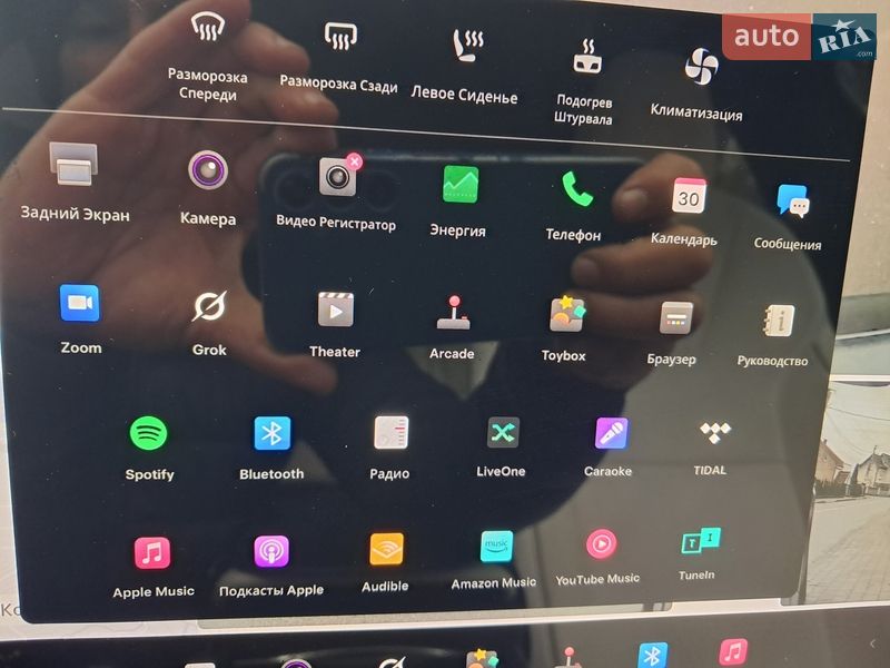 Лифтбек Tesla Model S 2021 в Коломые