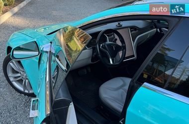 Ліфтбек Tesla Model S 2013 в Шепетівці