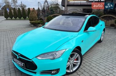 Ліфтбек Tesla Model S 2013 в Шепетівці