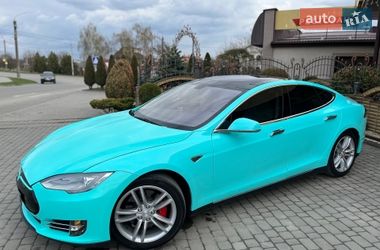 Ліфтбек Tesla Model S 2013 в Шепетівці