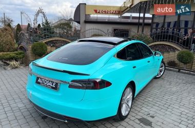 Ліфтбек Tesla Model S 2013 в Шепетівці