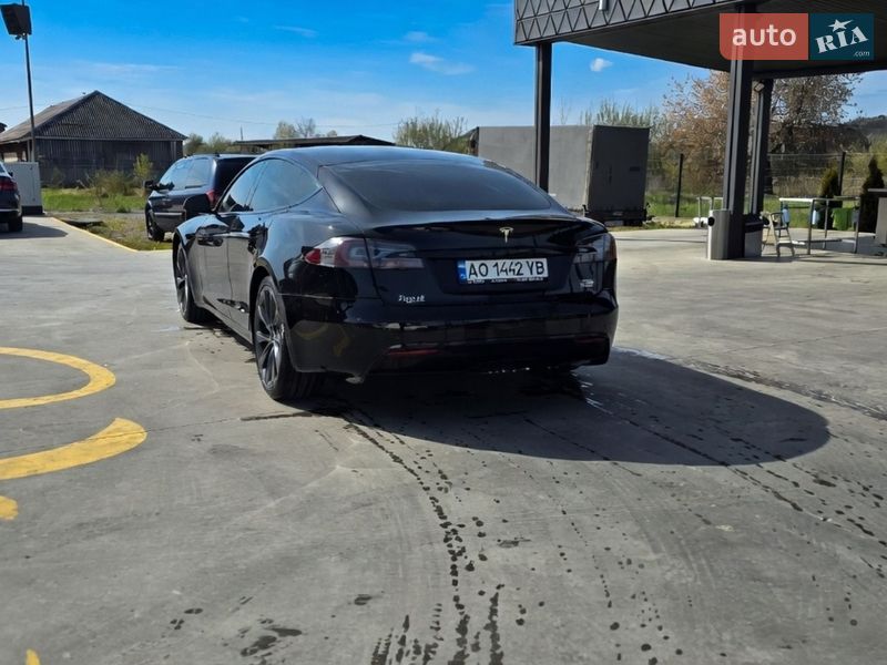 Ліфтбек Tesla Model S 2021 в Тячеві