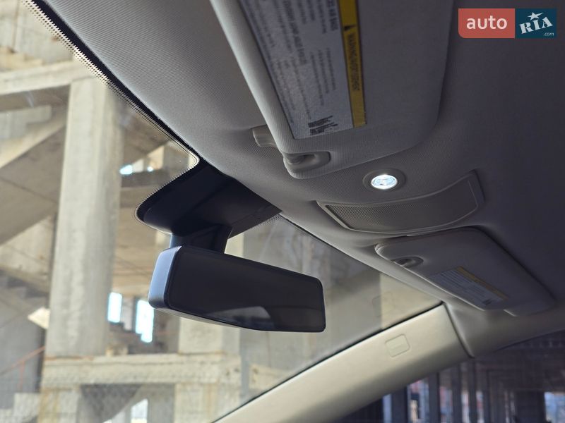 Ліфтбек Tesla Model S 2014 в Хмельницькому фото 56 Ліфтбек Tesla Model S 2014 в Хмельницькому