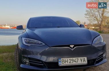 Ліфтбек Tesla Model S 2016 в Миколаєві