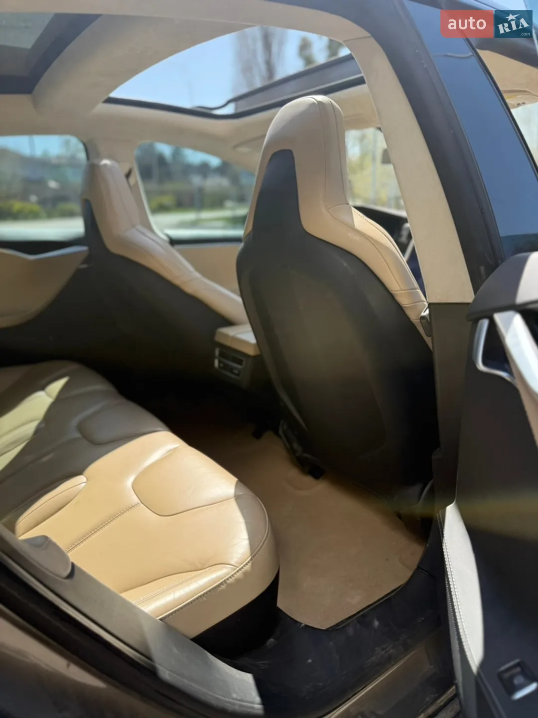 2015 Tesla Model S - мініатюра 32