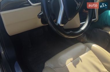 Ліфтбек Tesla Model S 2014 в Житомирі