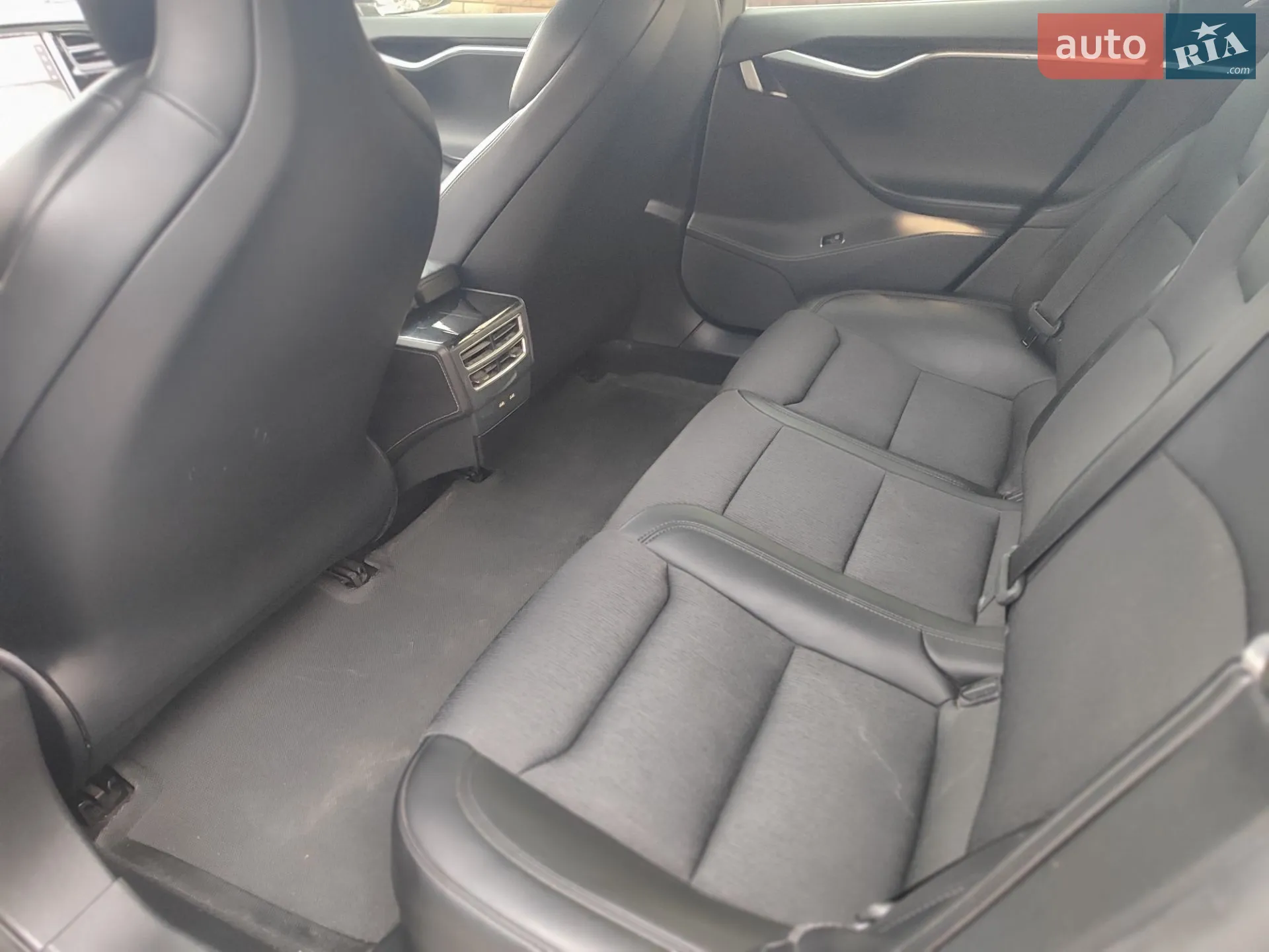 2018 Tesla Model S - мініатюра 4