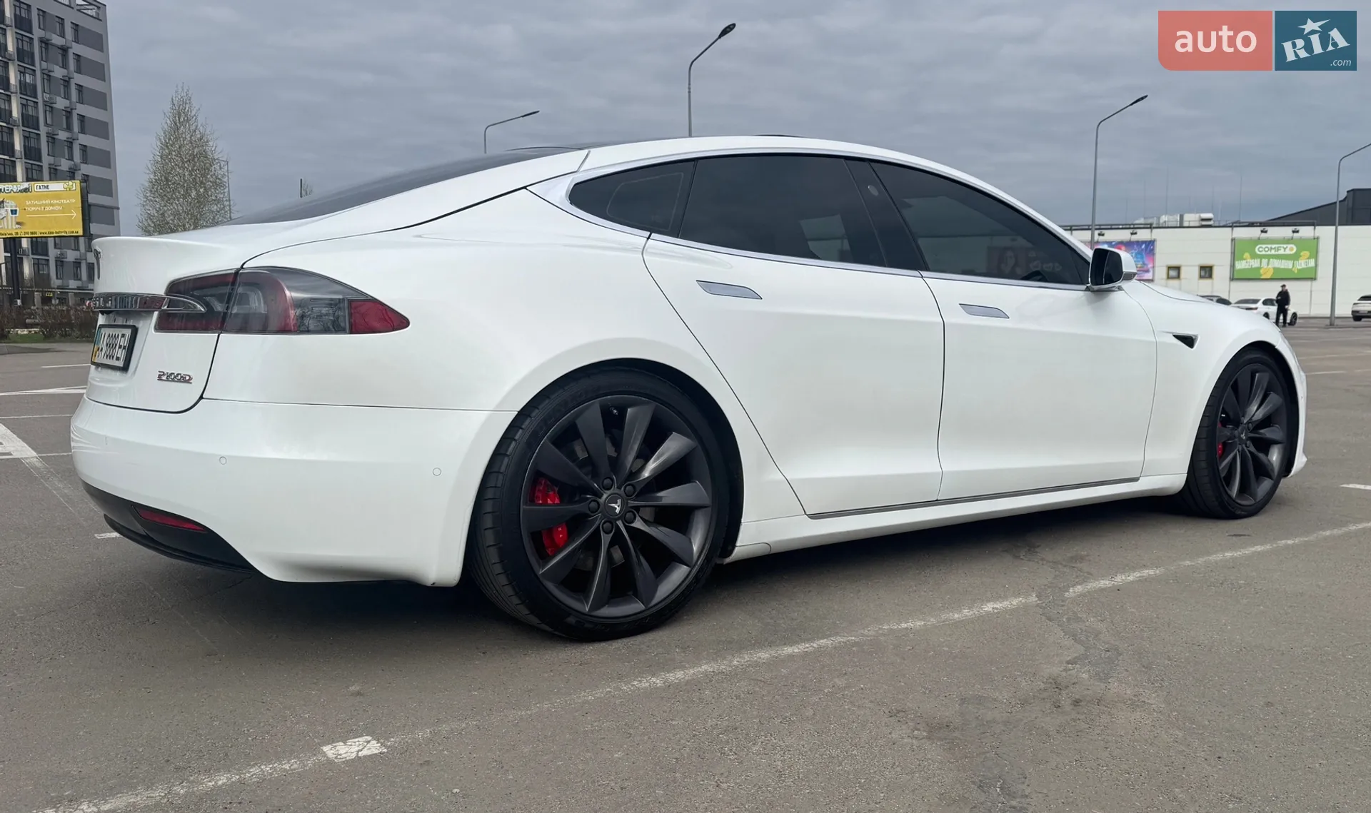 2017 Tesla Model S - мініатюра 12