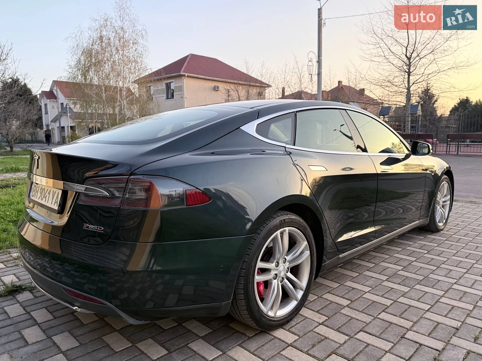 2014 Tesla Model S - мініатюра 5