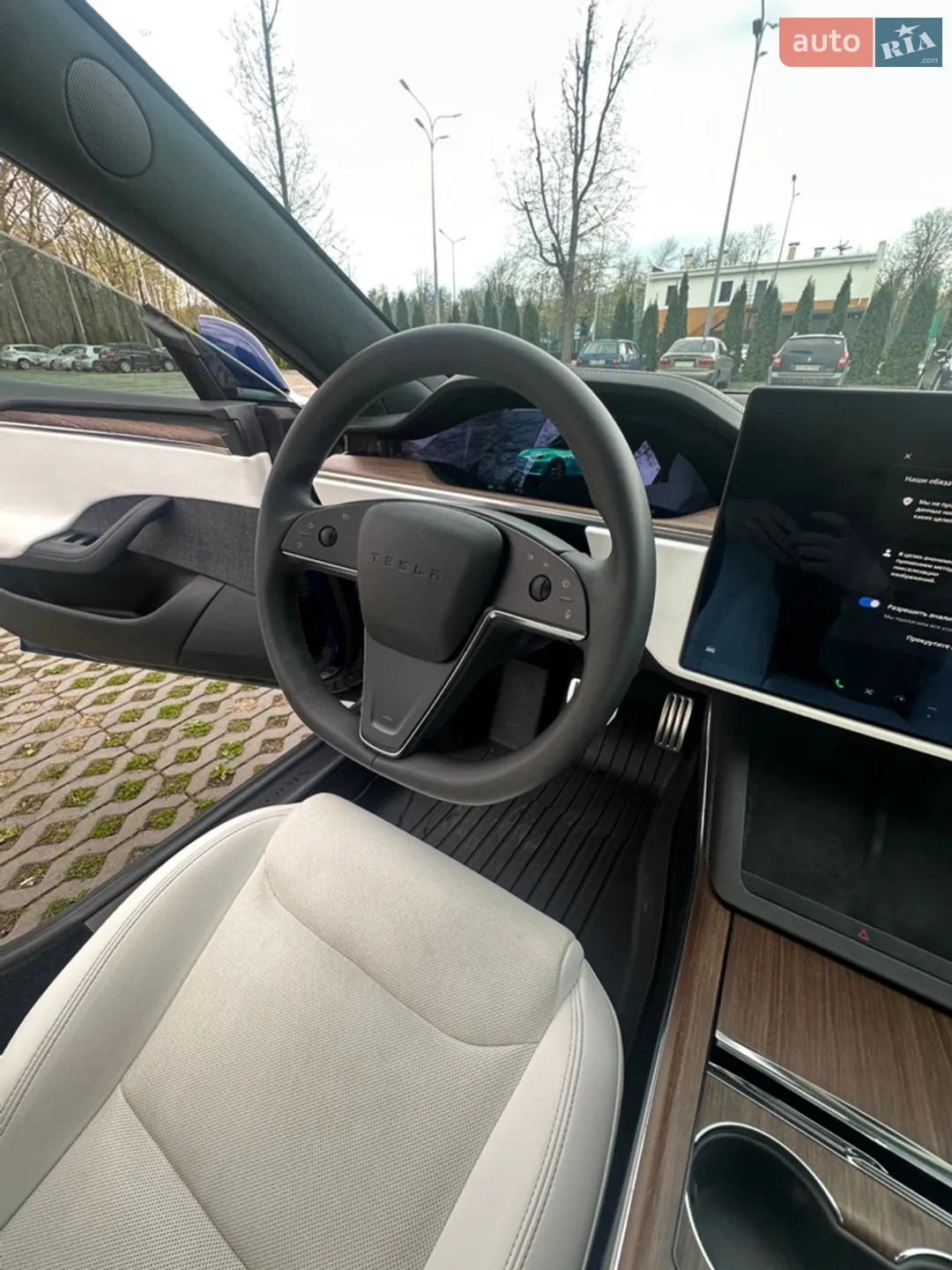 2022 Tesla Model S - мініатюра 11