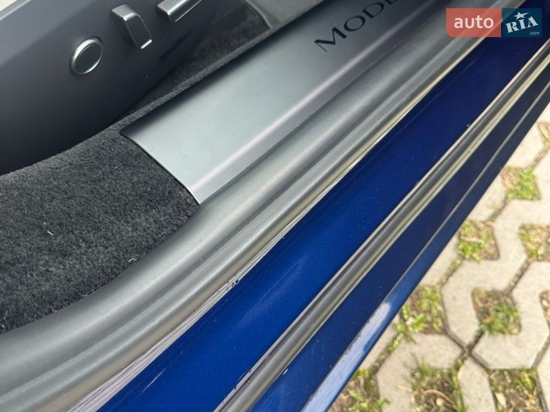 Лифтбек Tesla Model S 2022 в Харькове