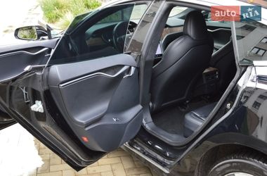 Лифтбек Tesla Model S 2020 в Киеве