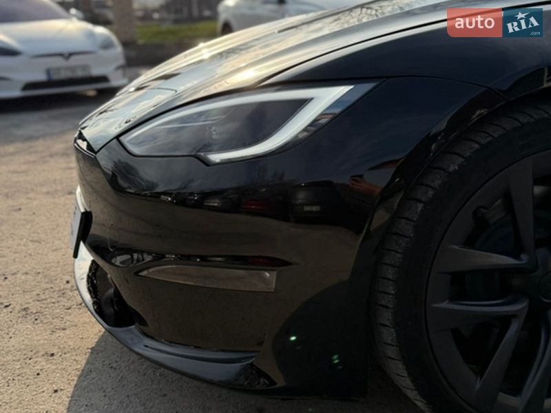 Лифтбек Tesla Model S 2024 в Виннице