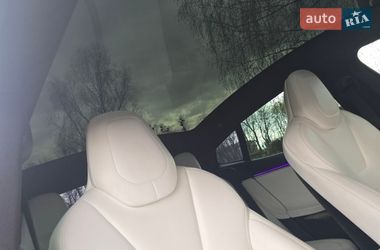 Лифтбек Tesla Model S 2017 в Хмельницком