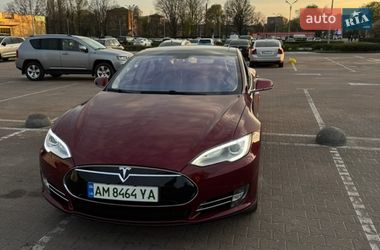 Лифтбек Tesla Model S 2013 в Житомире