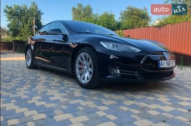Лифтбек Tesla Model S 2014 в Бородянке