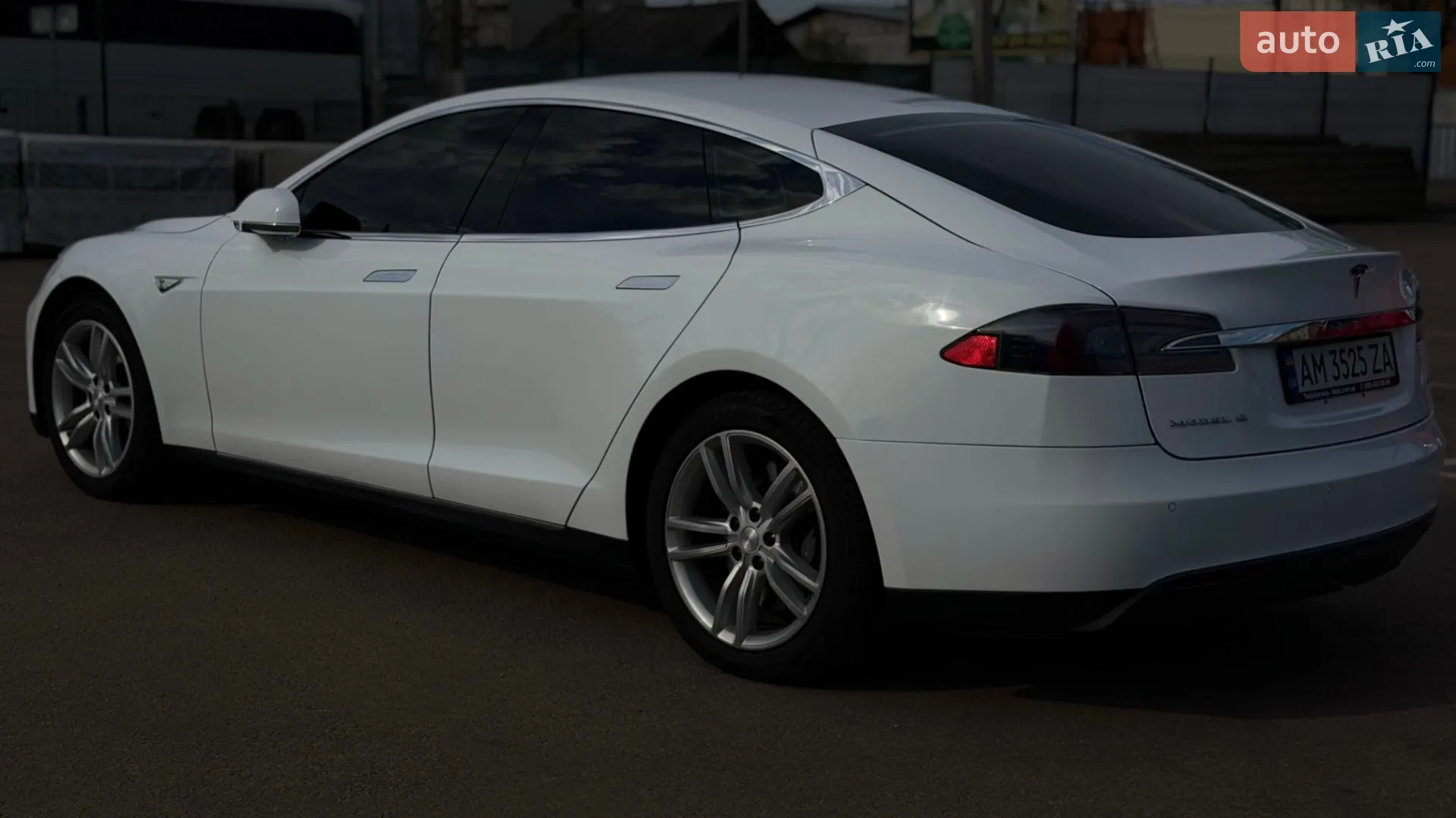 2014 Tesla Model S - мініатюра 8