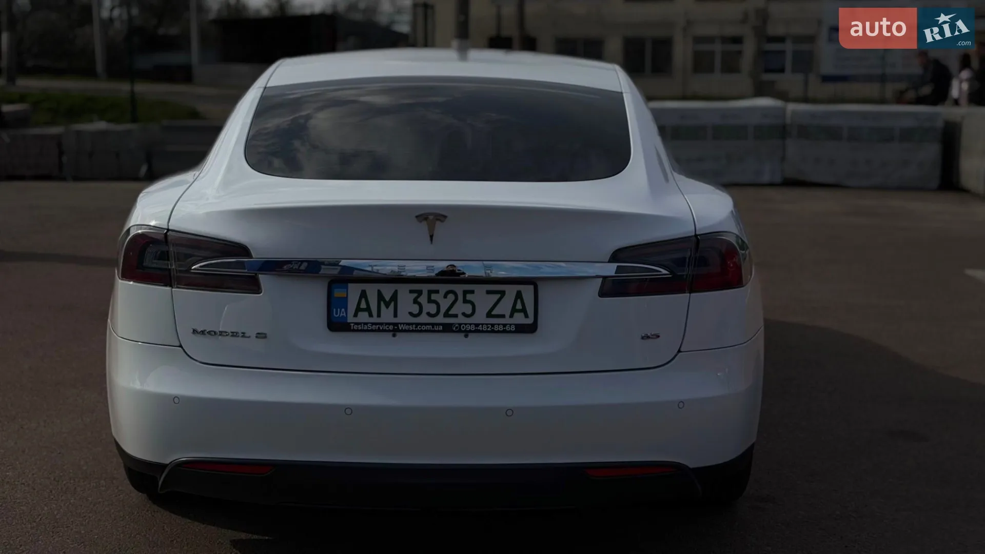 2014 Tesla Model S - мініатюра 7