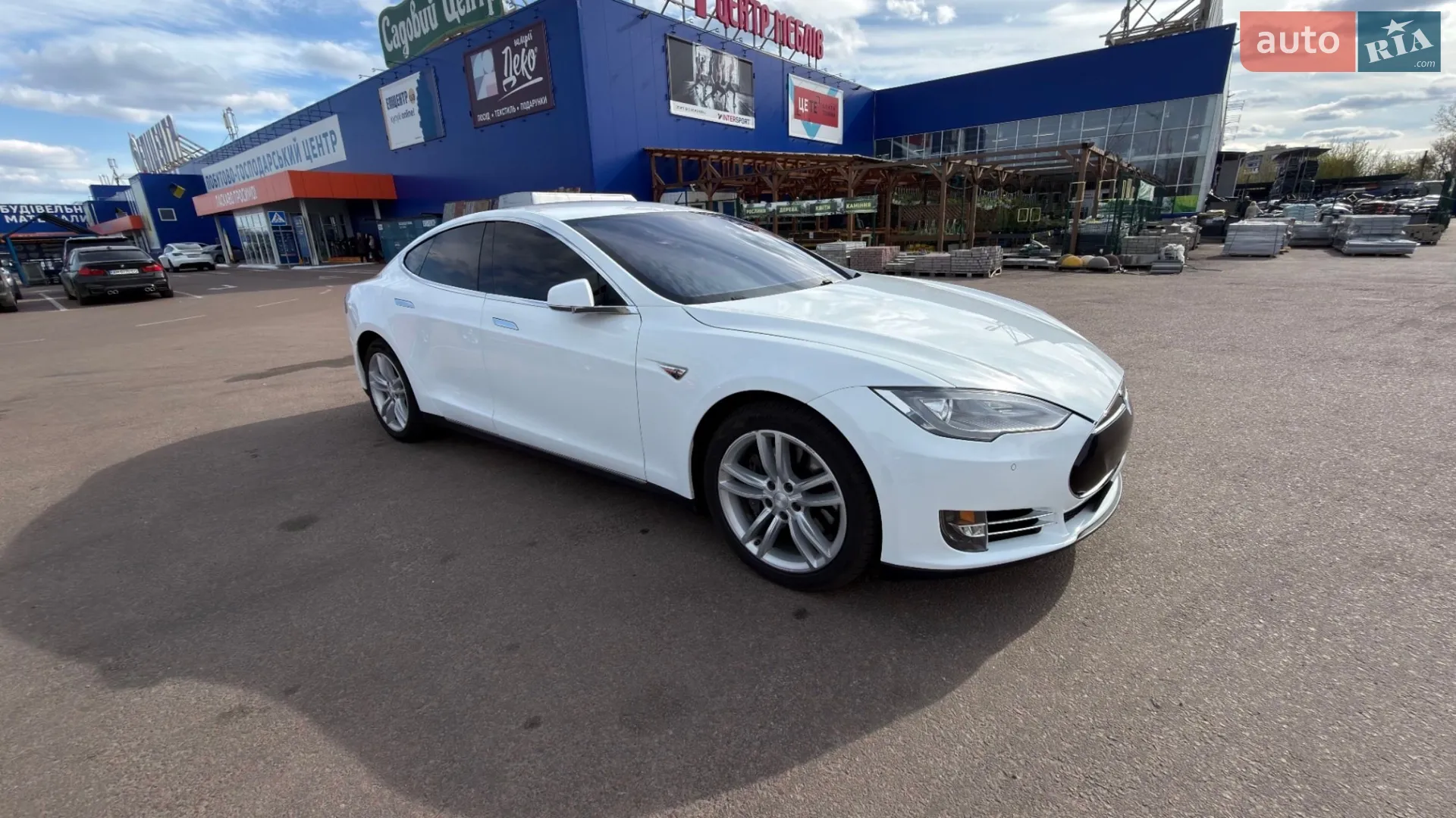 2014 Tesla Model S - мініатюра 14