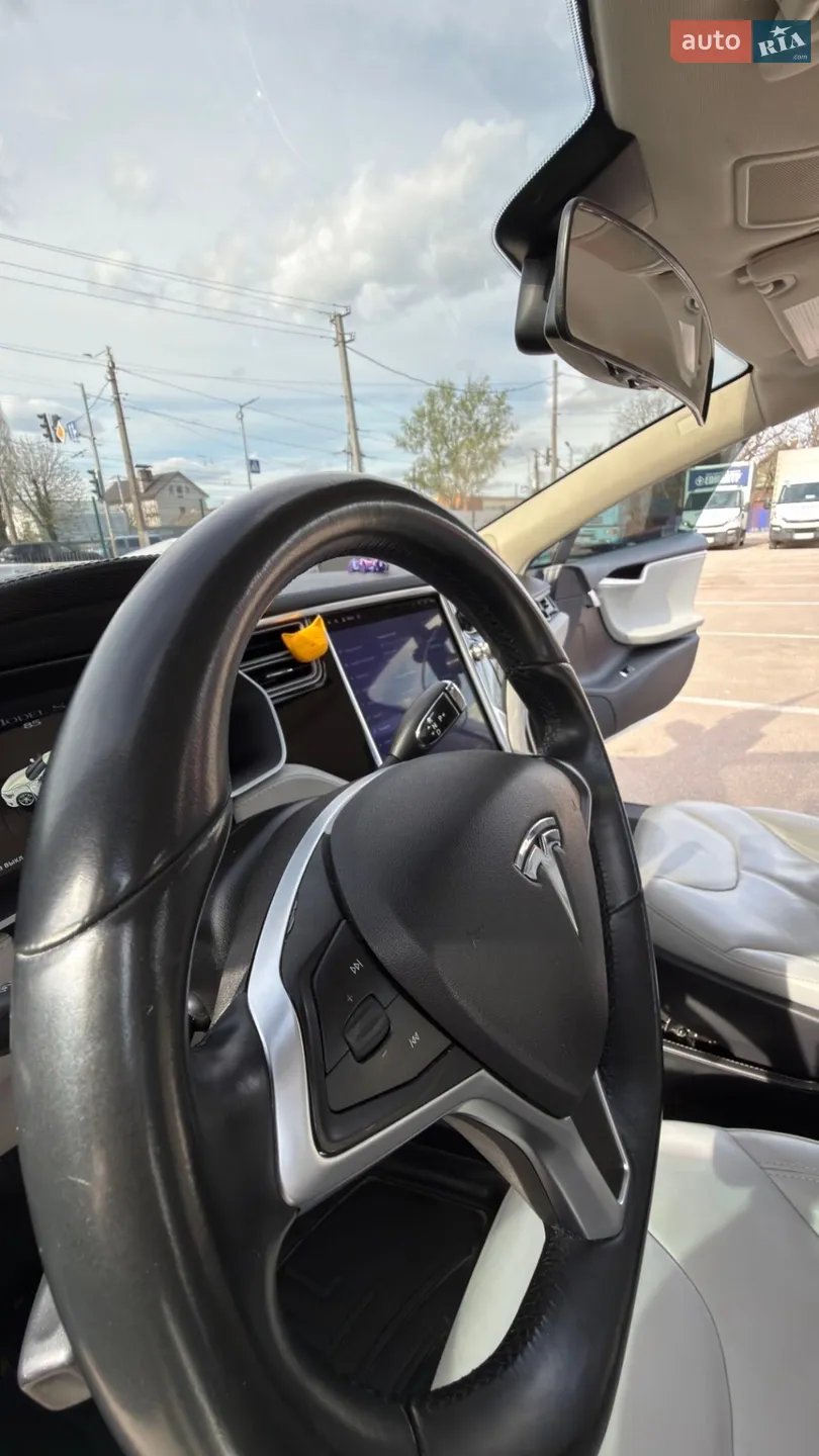 2014 Tesla Model S - мініатюра 28