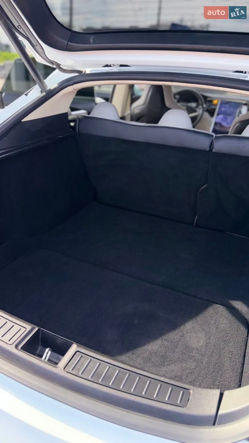 2014 Tesla Model S - мініатюра 45