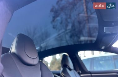 Ліфтбек Tesla Model S 2017 в Одесі