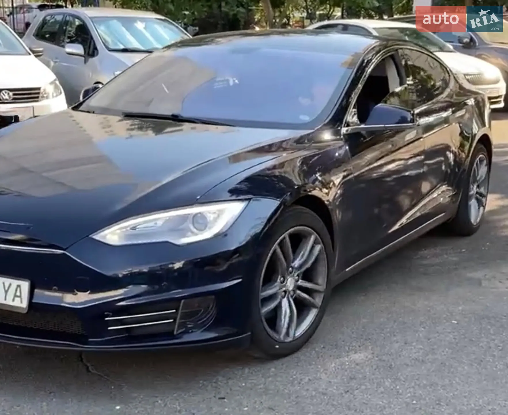 2014 Tesla Model S - мініатюра 2