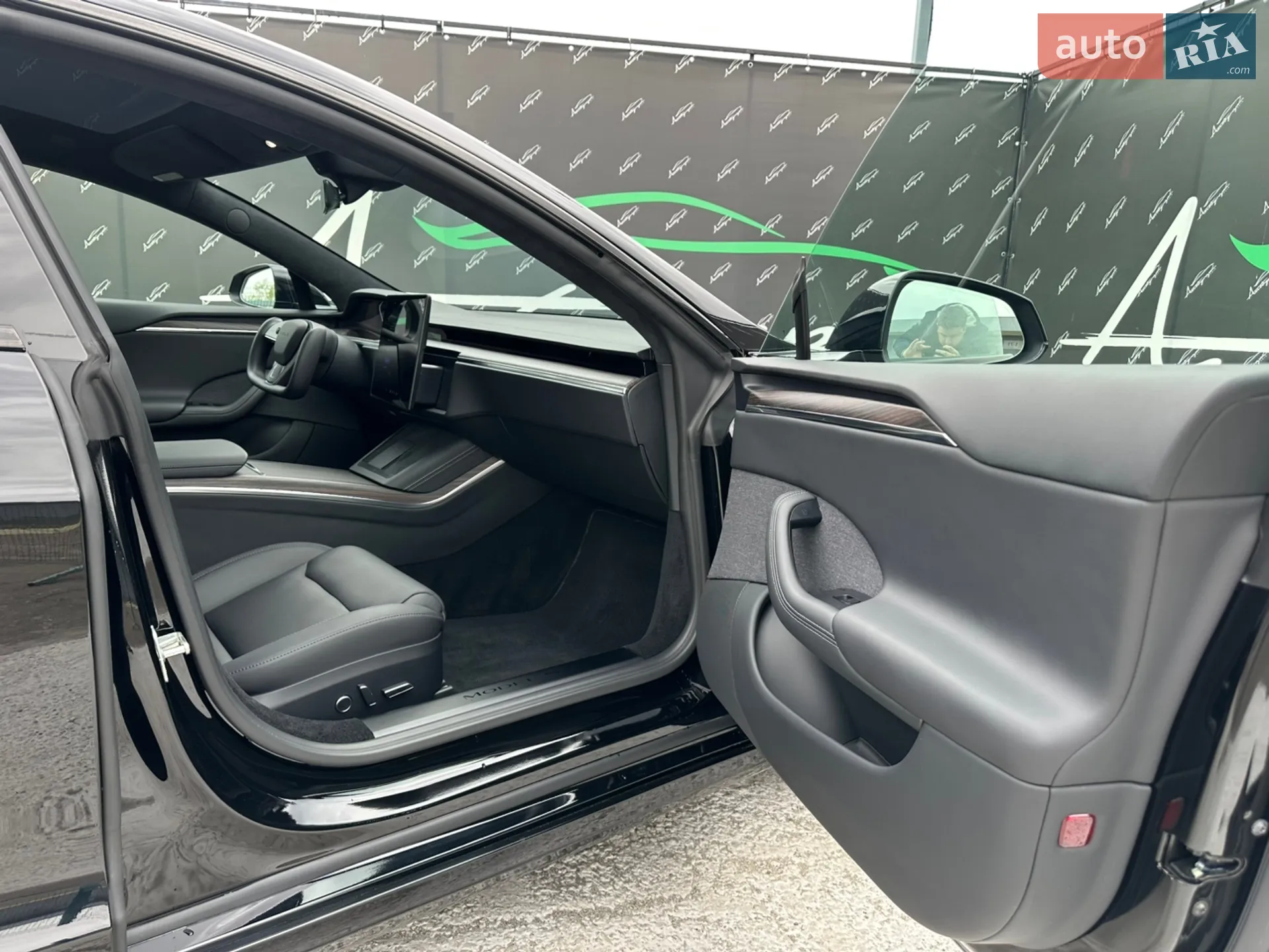 2023 Tesla Model S - мініатюра 26