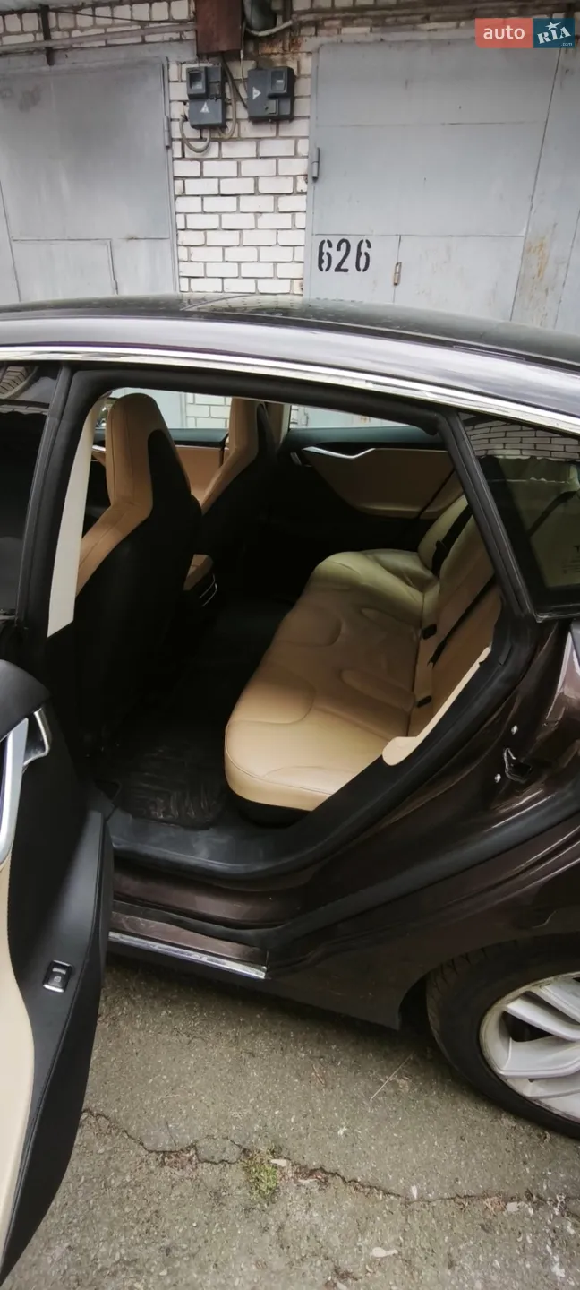 2013 Tesla Model S - мініатюра 5