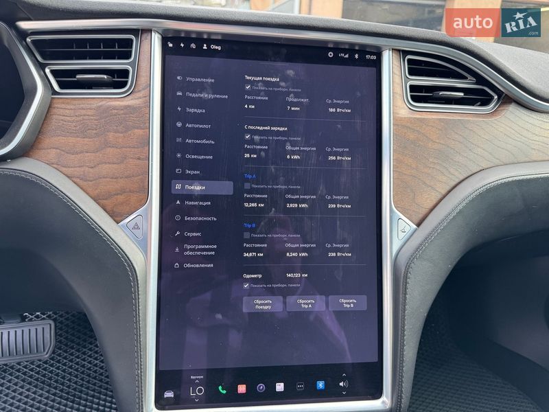 Лифтбек Tesla Model S 2016 в Буче
