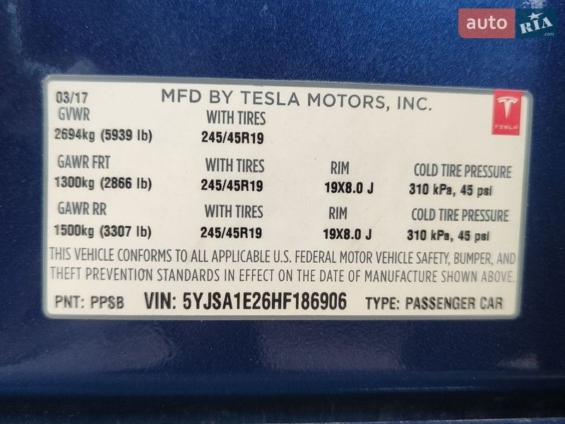 Ліфтбек Tesla Model S 2017 в Києві