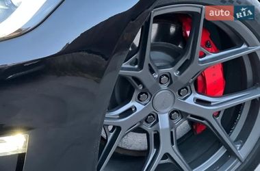 Лифтбек Tesla Model S 2023 в Киеве