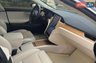 Ліфтбек Tesla Model S 2018 в Одесі