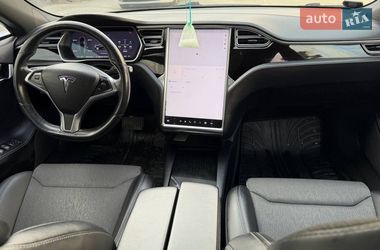 Ліфтбек Tesla Model S 2017 в Вінниці