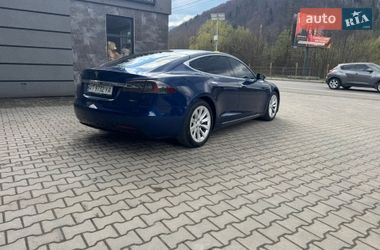 Ліфтбек Tesla Model S 2017 в Івано-Франківську