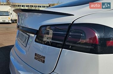 Лифтбек Tesla Model S 2022 в Чернигове фото 5 Лифтбек Tesla Model S 2022 в Чернигове