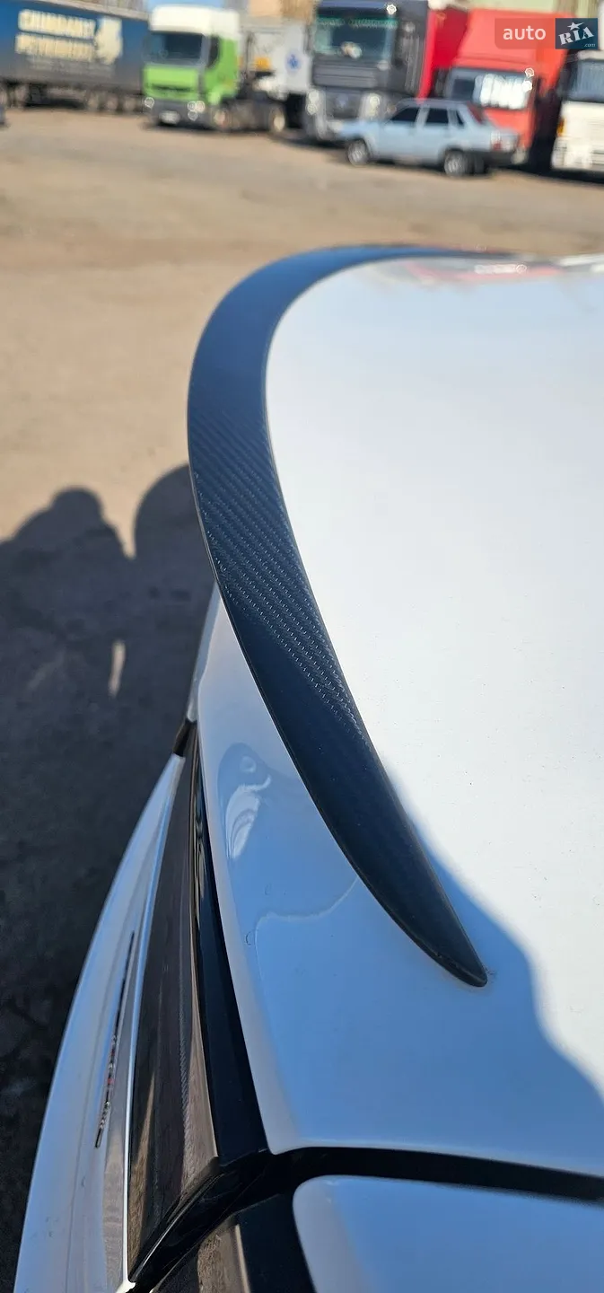 2022 Tesla Model S - мініатюра 8