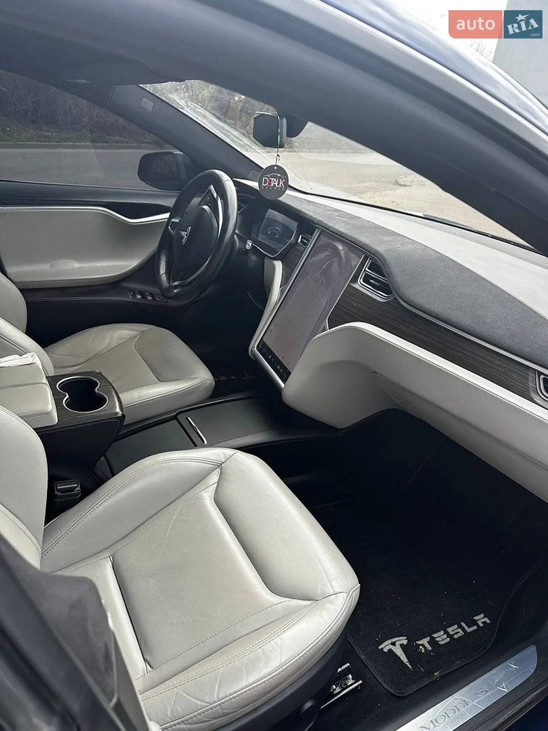2016 Tesla Model S - мініатюра 8