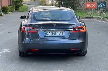 Лифтбек Tesla Model S 2018 в Киеве