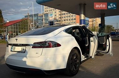 Ліфтбек Tesla Model S 2014 в Вінниці
