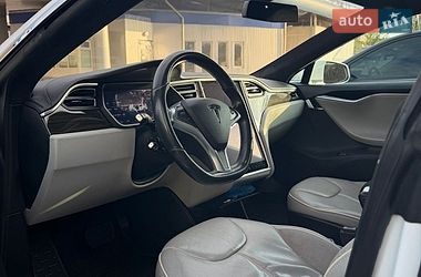 Ліфтбек Tesla Model S 2014 в Вінниці